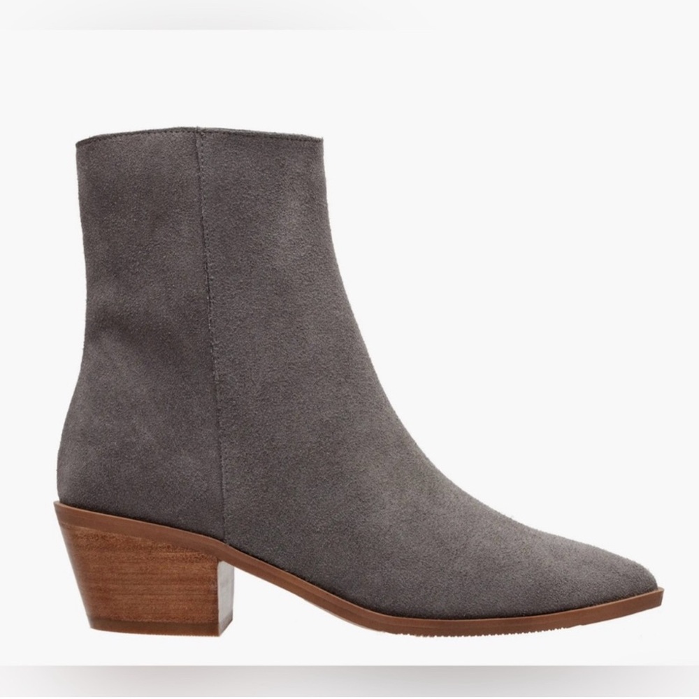 LISA VICKY 7.5  Heeled Boots Western Look NEW